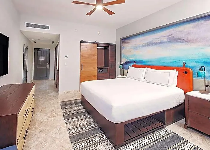 Resort Hilton Grand Vacations Club La Pacifica Cabos 3*